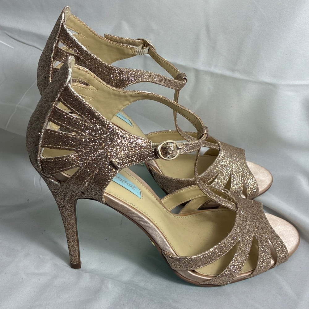 Betsey Johnson SB-TEE Champagne Gold Glitter T-Strap Evening Heels Womens Size 9
